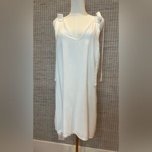 🩷 DELACY Los Angeles Cream Slip Dress 🩷